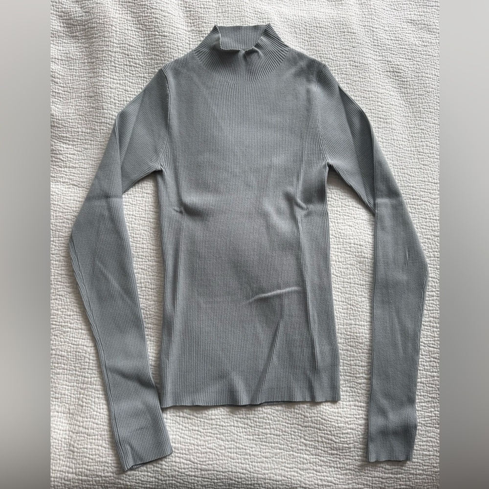Theory Ribbed Mock Neck Long Sleeve Top